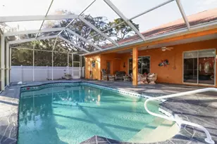 20600 Moreland Dr, Spring Hill, FL 34610 - Photo 45