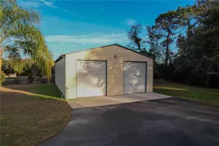20600 Moreland Dr, Spring Hill, FL 34610 - Photo 57