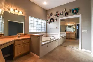 20600 Moreland Dr, Spring Hill, FL 34610 - Photo 33