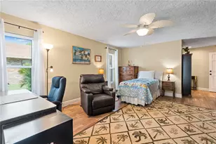 1905 Country Club Ct, Plant City, FL 33566 - Photo 33