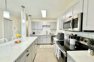 6331 S Renellie Ct, Tampa, FL 33616 - Photo 5