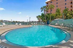 445 Hamden Dr, Clearwater Beach, FL 33767 - Photo 33