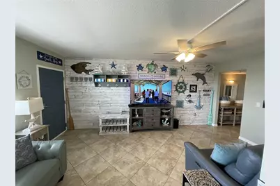 445 Hamden Drive #505, Clearwater Beach, FL 33767 - Photo 3