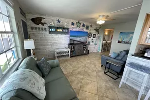 445 Hamden Dr, Clearwater Beach, FL 33767 - Photo 9