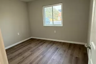 39132 County Road 54, Zephyrhills, FL 33542 - Photo 7