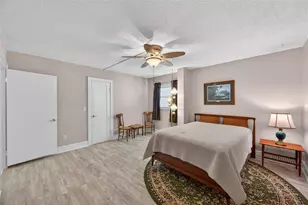 131 Bluff View Dr, Belleair Bluffs, FL 33770 - Photo 17