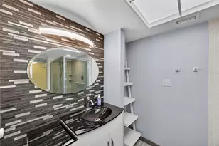 131 Bluff View Dr, Belleair Bluffs, FL 33770 - Photo 15