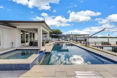 1180 Cordova Boulevard NE, Saint Petersburg, FL 33704 - Photo 31