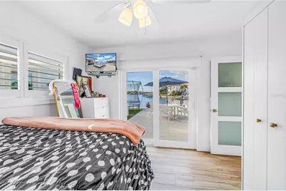 1180 Cordova Boulevard NE, Saint Petersburg, FL 33704 - Photo 21