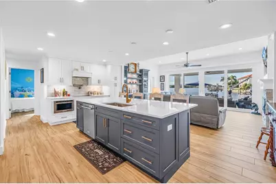 1180 Cordova Boulevard NE, Saint Petersburg, FL 33704 - Photo 7