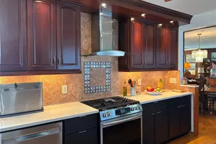 173 Devon Dr, Clearwater Beach, FL 33767 - Photo 11