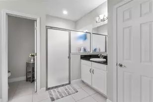 5605 Silver Sun Dr, Apollo Beach, FL 33572 - Photo 25