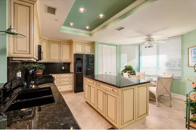 1560 Gulf Boulevard #604, Clearwater Beach, FL 33767 - Photo 7