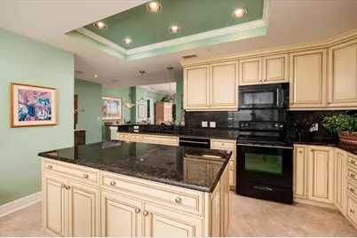 1560 Gulf Boulevard #604, Clearwater Beach, FL 33767 - Photo 11