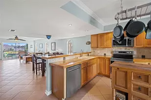 637 Pinellas Bayway S, Saint Petersburg, FL 33715 - Photo 13