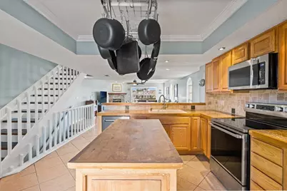 637 Pinellas Bayway S #111, Saint Petersburg, FL 33715 - Photo 11