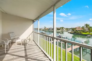 637 Pinellas Bayway S, Saint Petersburg, FL 33715 - Photo 37
