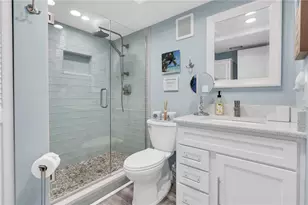 200 120th Ave W, Treasure Island, FL 33706 - Photo 19
