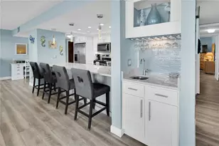 200 120th Ave W, Treasure Island, FL 33706 - Photo 9