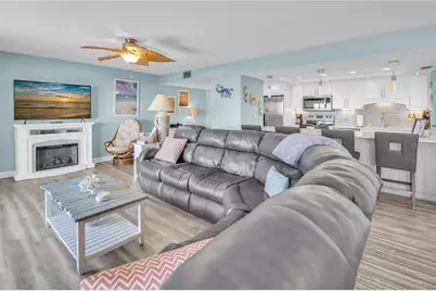 200 120th Avenue W #3A, Treasure Island, FL 33706 - Photo 11