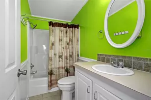 37635 Gill Ave, Zephyrhills, FL 33541 - Photo 27