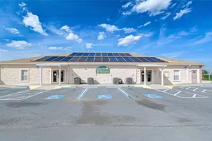 37635 Gill Ave, Zephyrhills, FL 33541 - Photo 43