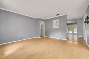 1541 68th Ave N, Saint Petersburg, FL 33702 - Photo 11