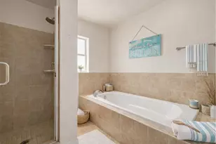 1541 68th Ave N, Saint Petersburg, FL 33702 - Photo 25