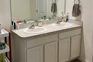 32860 Brooks Hawk Ln, Wesley Chapel, FL 33543 - Photo 19