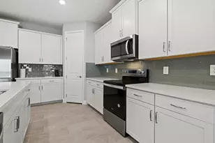 17707 Gulf Rnch Pl, Bradenton, FL 34211 - Photo 13