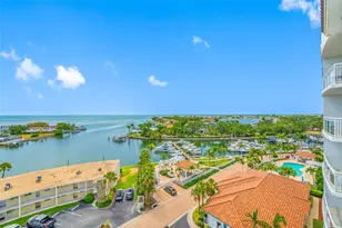 1325 Snell Isle Blvd NE, Saint Petersburg, FL 33704 - Photo 11