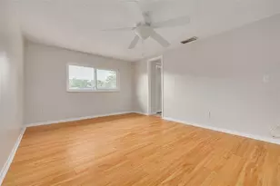 10904 Autumn Oak Pl, Tampa, FL 33618 - Photo 23