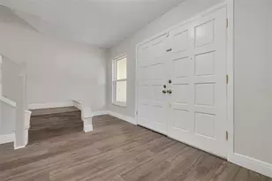 10904 Autumn Oak Pl, Tampa, FL 33618 - Photo 5