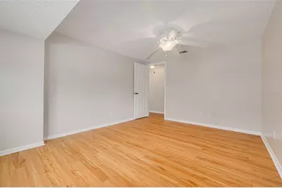 10904 Autumn Oak Place, Tampa, FL 33618 - Photo 31