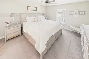 7011 King Crk Dr, Sun City Center, FL 33573 - Photo 15
