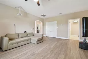 2566 Lk Mnr Dr, Land O Lakes, FL 34639 - Photo 35