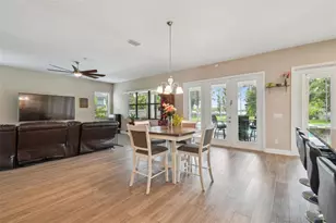 2566 Lk Mnr Dr, Land O Lakes, FL 34639 - Photo 21