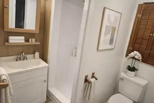 1008 Duquesne Rd, Venice, FL 34293 - Photo 7