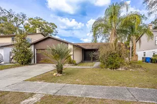 14841 Oak Vine Dr, Lutz, FL 33559 - Photo 3