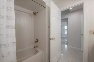 2908 Whittington Pl, Tampa, FL 33618 - Photo 69