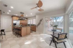 2908 Whittington Pl, Tampa, FL 33618 - Photo 39