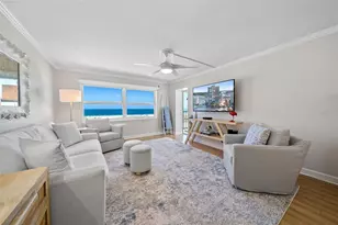 11000 Gulf Blvd, Treasure Island, FL 33706 - Photo 3