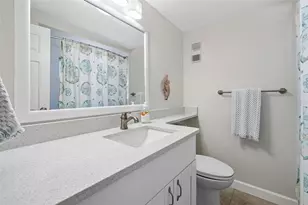 11000 Gulf Blvd, Treasure Island, FL 33706 - Photo 21