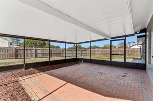 1615 Cobbler Dr, Lutz, FL 33559 - Photo 31