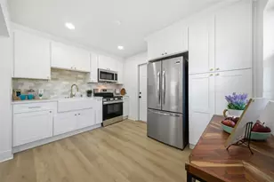 3130 19th St N, Saint Petersburg, FL 33713 - Photo 7