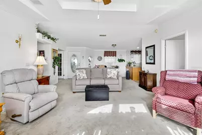 10047 Equity Avenue, Dade City, FL 33525 - Photo 5