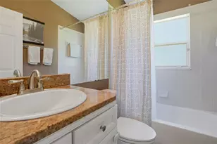 5712 Whitebark Dr, Wesley Chapel, FL 33543 - Photo 11
