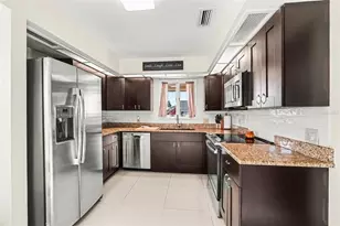 1007 Lake Avoca Dr, Tarpon Springs, FL 34689 - Photo 15