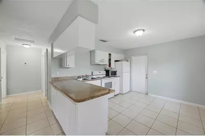 3418 N 51st Street, Tampa, FL 33619 - Photo 9