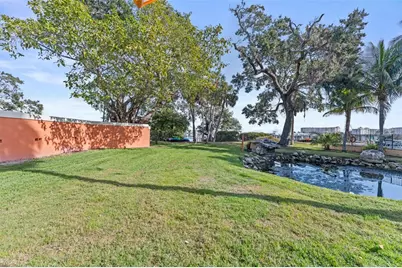 144 Banyan Bay Drive, Saint Petersburg, FL 33705 - Photo 39